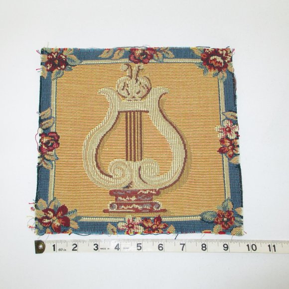 BUNDLE OF FRENCH TAPESTRY PANELS - Picture 14 of 14